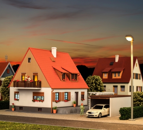 kibri 38748 Einfamilienhaus mit Terrasse Garage und Pergola Spur H0