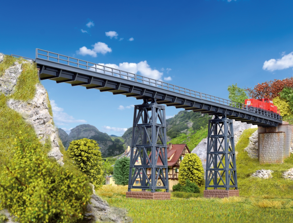 Vollmer 47318 Kreuztal Viadukt Halle Spur N