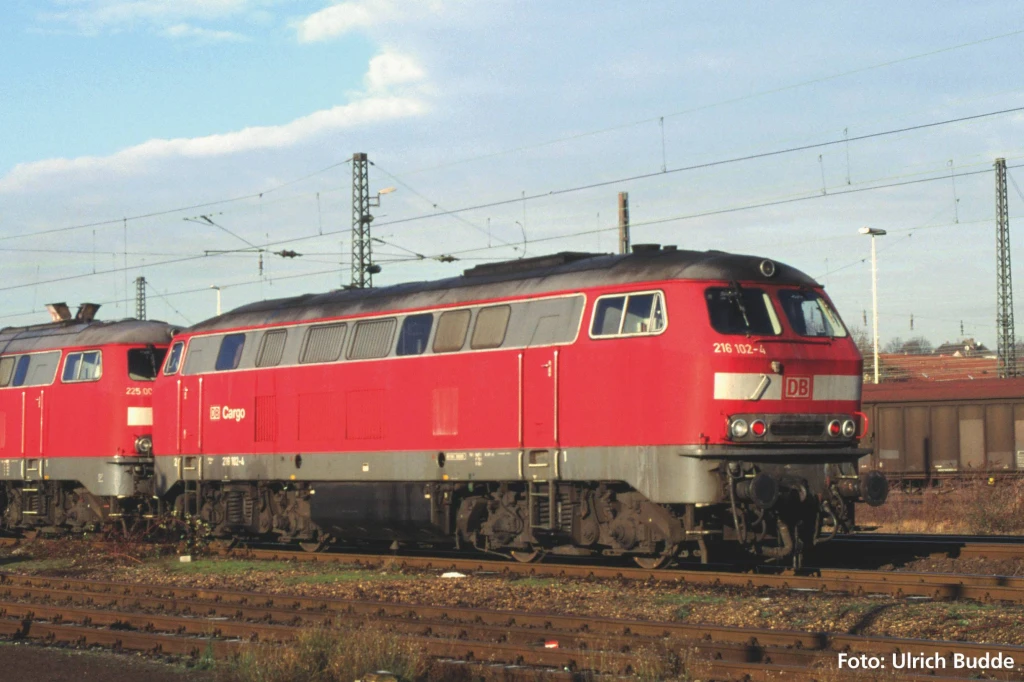 PIKO 52569 Wechselstrom Diesellok/ Sound BR 216 DB Cargo V + PluX22 Decoder Spur H0