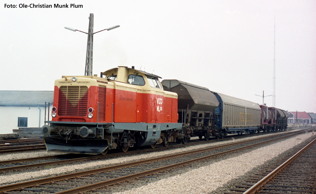 PIKO 52102 Wechselstrom Diesellok/ Sound BR 211 VLTJ V + PluX22 Decoder Spur H0