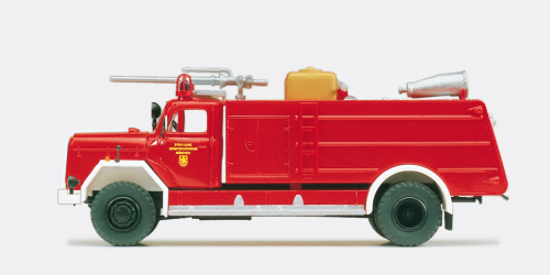 Preiser 31202 Feuerwehr Zubringer Löschfahrzeug ZB 6/24 Magirus F 200 D 16A Ausführung Bayern Spur H0