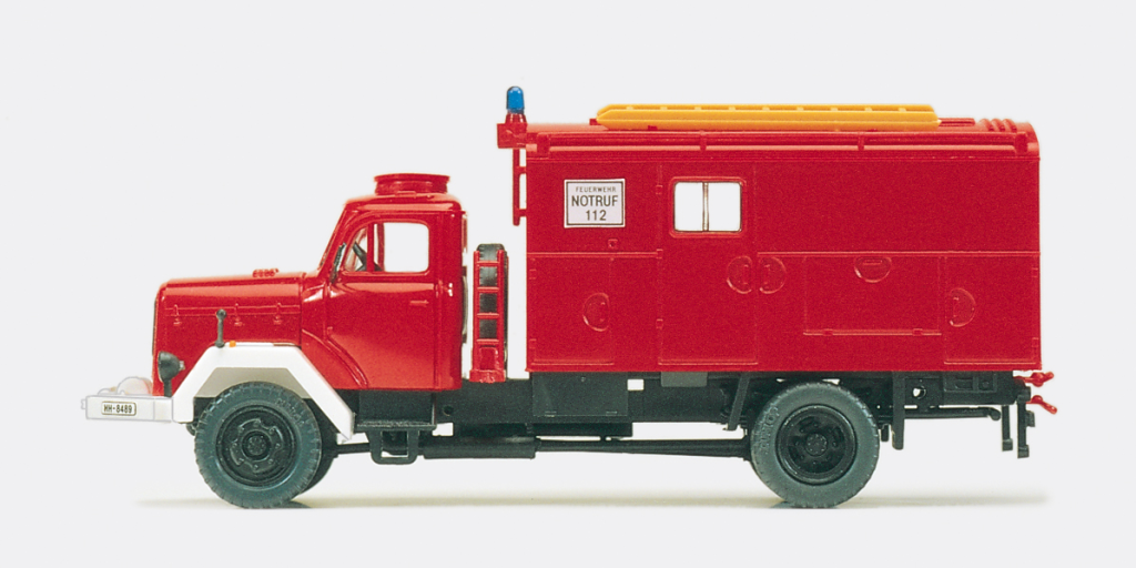 Preiser 31308 Feuerwehr Gerätekraftwagen GKW Magirus Mercur 120 D 10 A Bausatz Spur H0