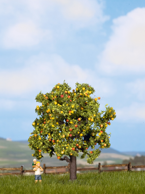 NOCH 21560 Apfelbaum mit Früchten 7,5 cm hoch H0,TT,N