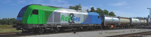 PIKO 57996 Diesellok BR 223 Rail&Sea VI + DSS 8pol. Spur H0