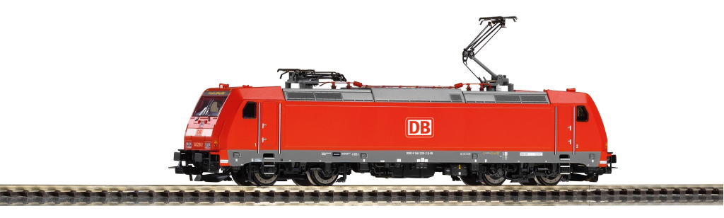 PIKO 59347 Wechselstrom E-Lok BR 146.2 DB AG VI, 2 Pan. + lastg.Decoder Spur H0