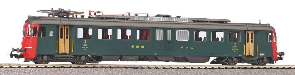 PIKO 96822 Triebzug RBe 4/4 2.Serie grün, alte Schrift SBB IV + DSS PluX22 Spur H0