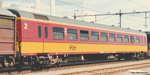 PIKO 97643 Personenwagen ICR 2. Kl.  SNCB IV, andere Nummer Spur H0