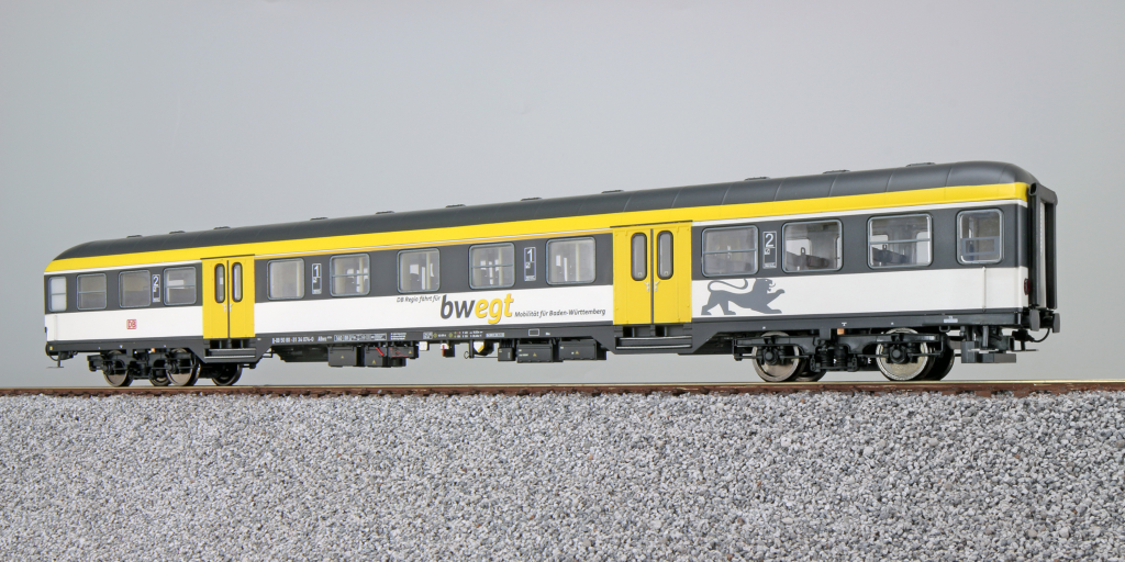 ESU 36512 n-Wagen, AB nrz 418.4, 31-34 074-0, 1./2. Kl, DB Ep. VI, lichtgrau/gelb/grau, DC Spur H0