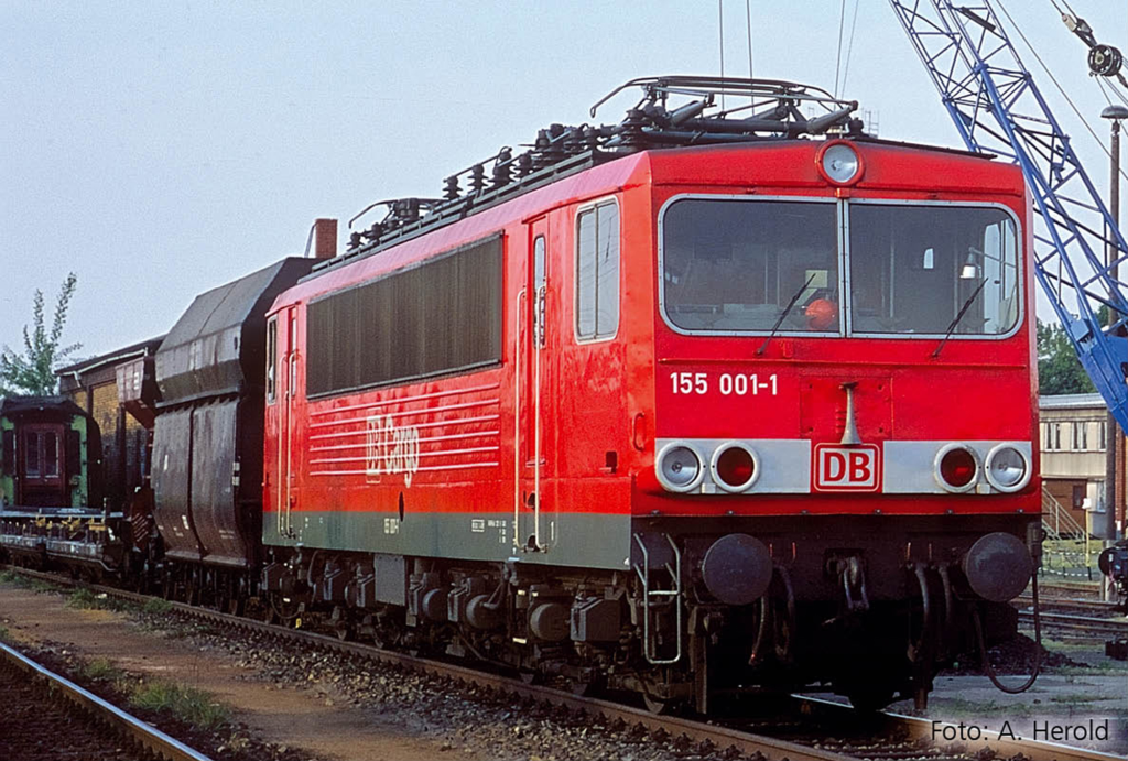 TILLIG 04330 Elektrolokomotive der DB Cargo Spur TT