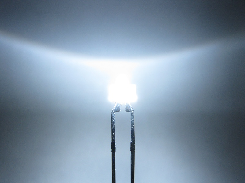 LED 1,8mm kaltweiß klar