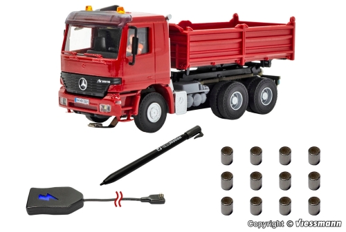 Viessmann 8001 CarMotion Basis Startset Mercedes Benz ACTROS Muldenkipper mit Rundumleuchten rot Spur H0