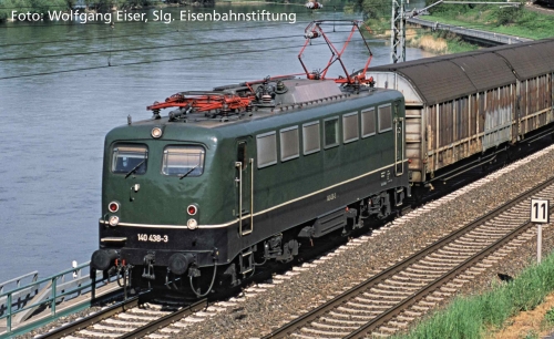 PIKO 51972 E-Lok/Sound BR 140 Bayernbahn VI + PluX22 Dec. Spur H0