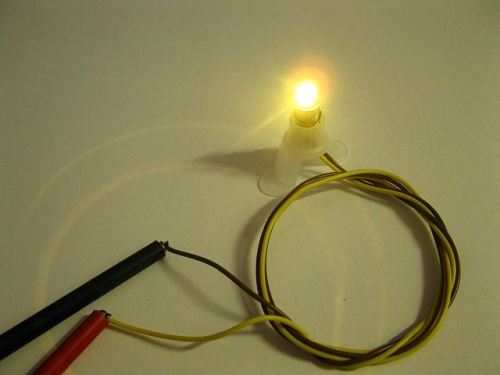 LED  3,5-4,5Volt Birnchen für E5.5 Fassungen    10 Stück  NEU 