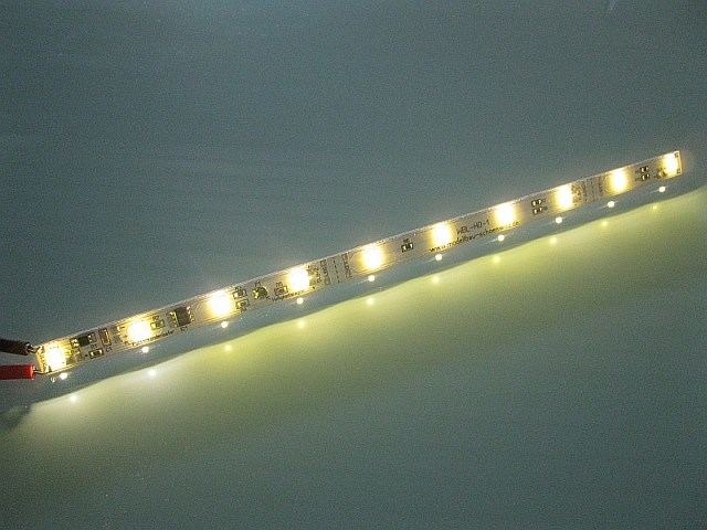 5 Stück 250mm LED Waggon Innenbeleuchtung Warmweiß Bausatz Analog/Digital C3217