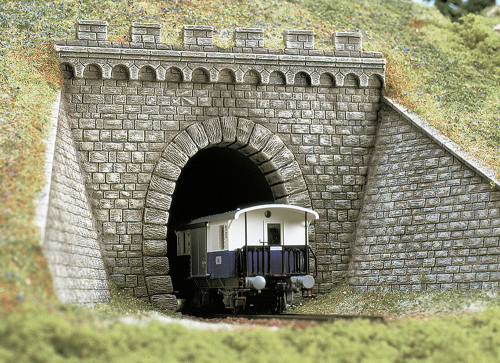 Busch 7022 Tunnelportal Spur H0